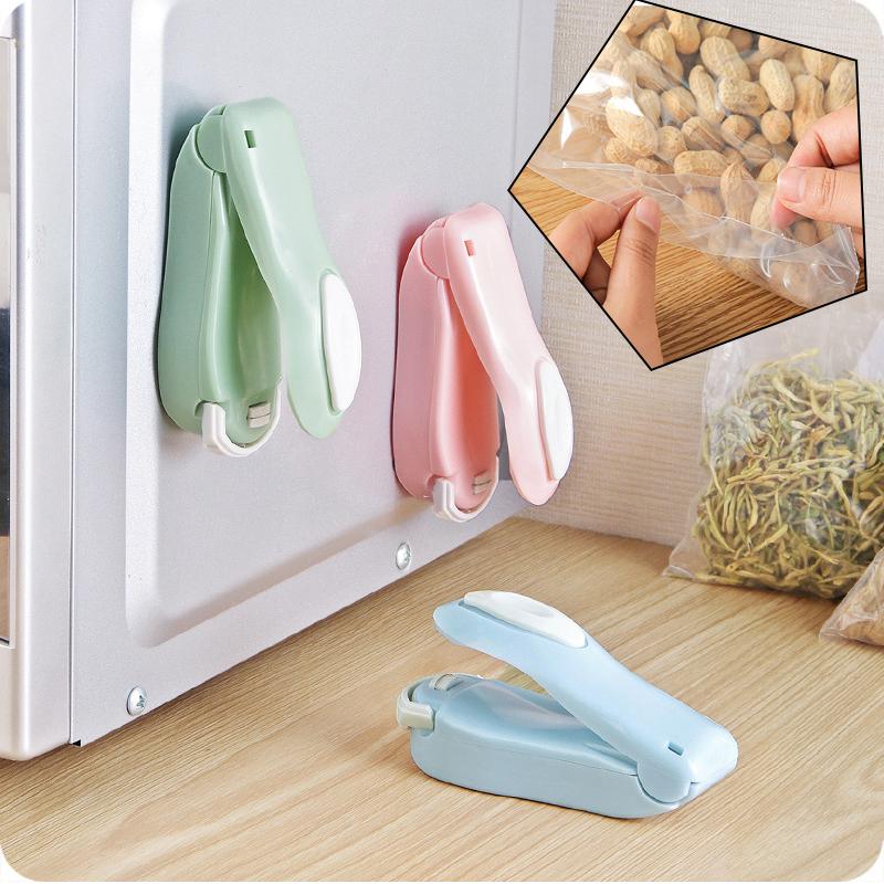 اله تغليف الطعام و اكياس الطعام Mini Portable Food Storage Bag Sealing Machine