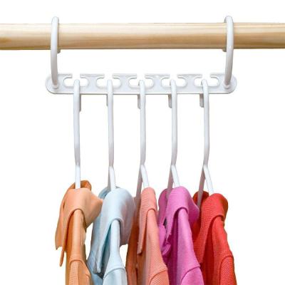 شماعة الملابس السحرية ٨ شماعات Wonder Hanger